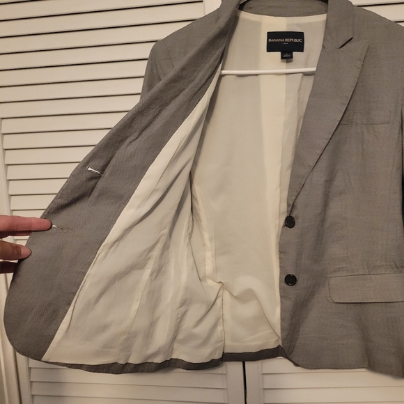 Banana Republic Blazer - Picture 5 of 7